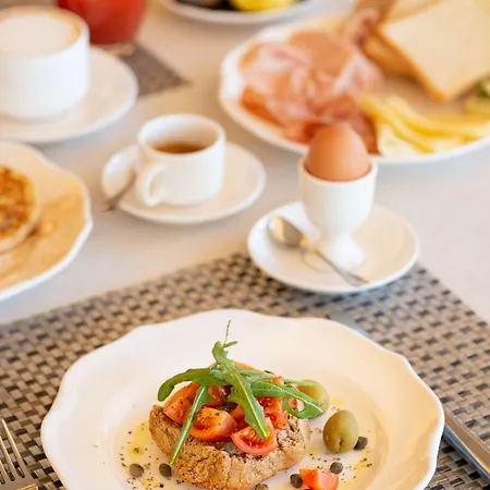 호텔 Western Leone Di Messapia & Conference 4*