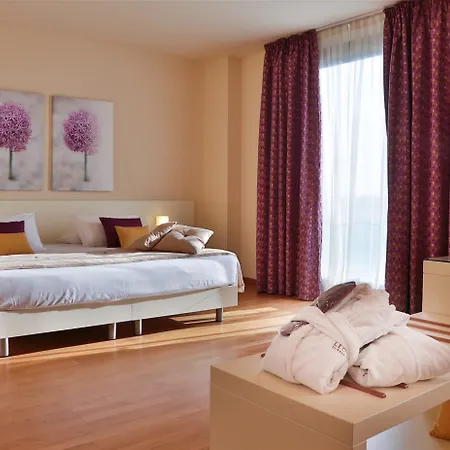 Western Leone Di Messapia & Conference 레체