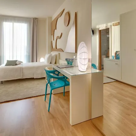 Western Leone Di Messapia & Conference 호텔