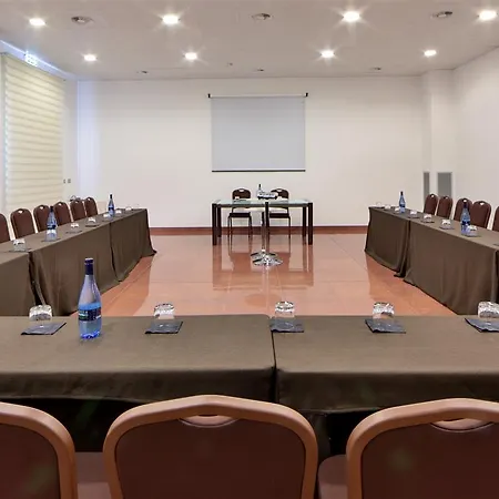 Western Leone Di Messapia & Conference 호텔 4*