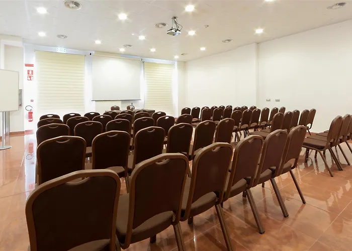 Western Leone Di Messapia & Conference