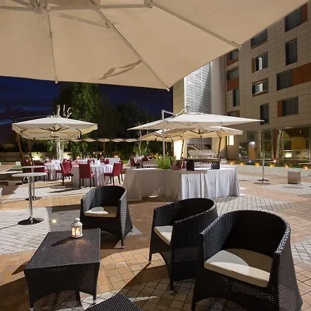 Western Leone Di Messapia & Conference לצ'ה