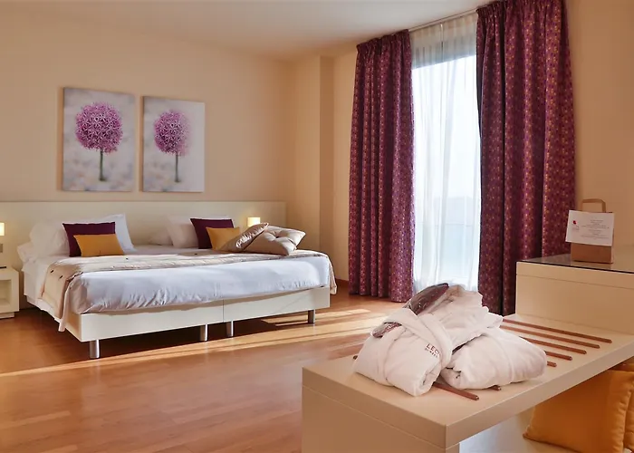 Western Leone Di Messapia & Conference Lecce