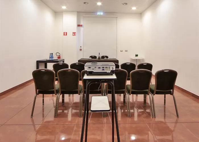 Western Leone Di Messapia & Conference